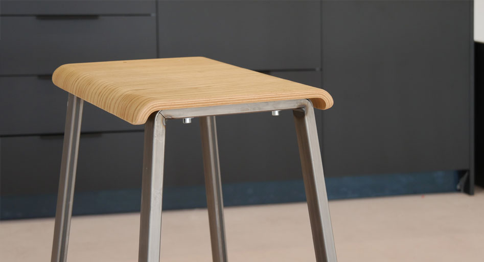 Installations avec tables TRAM, ROL et STAR et chaises WEEKLY et KOOK detalle:4