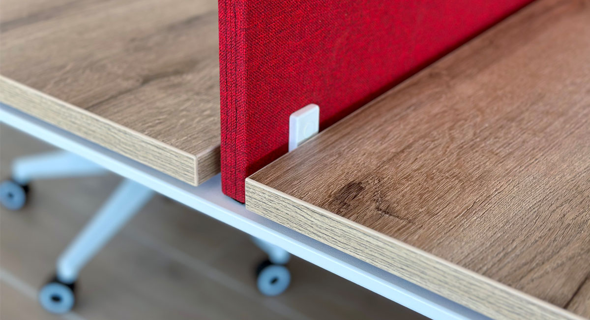 Instal·lacions amb taules STAR i ECO i cadires BOLD, SHIFT i HOWDY. detalle:4